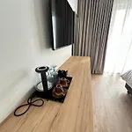 아파트 The Doctor's