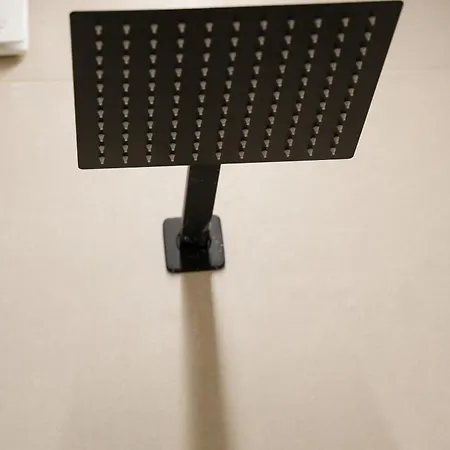 The Doctor's * تيرانا