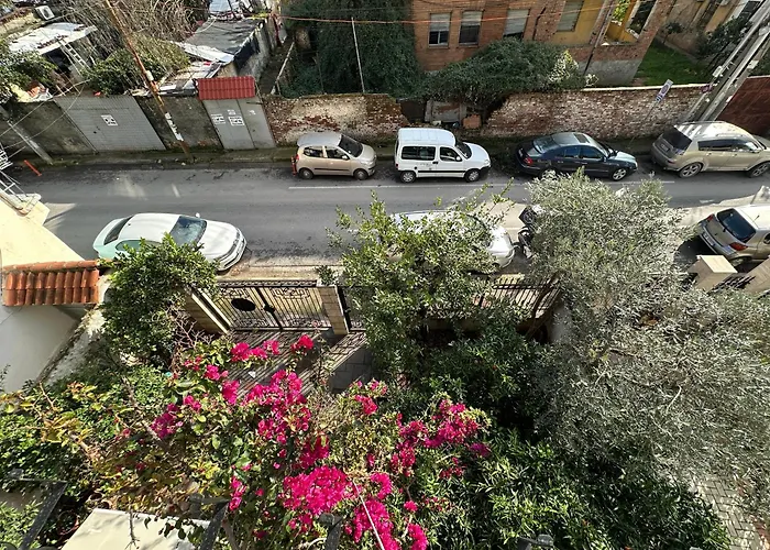 公寓 The Doctor's *